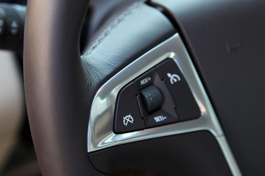  Buick Regal eAssist 2012 года  (фото 22 из 48)
